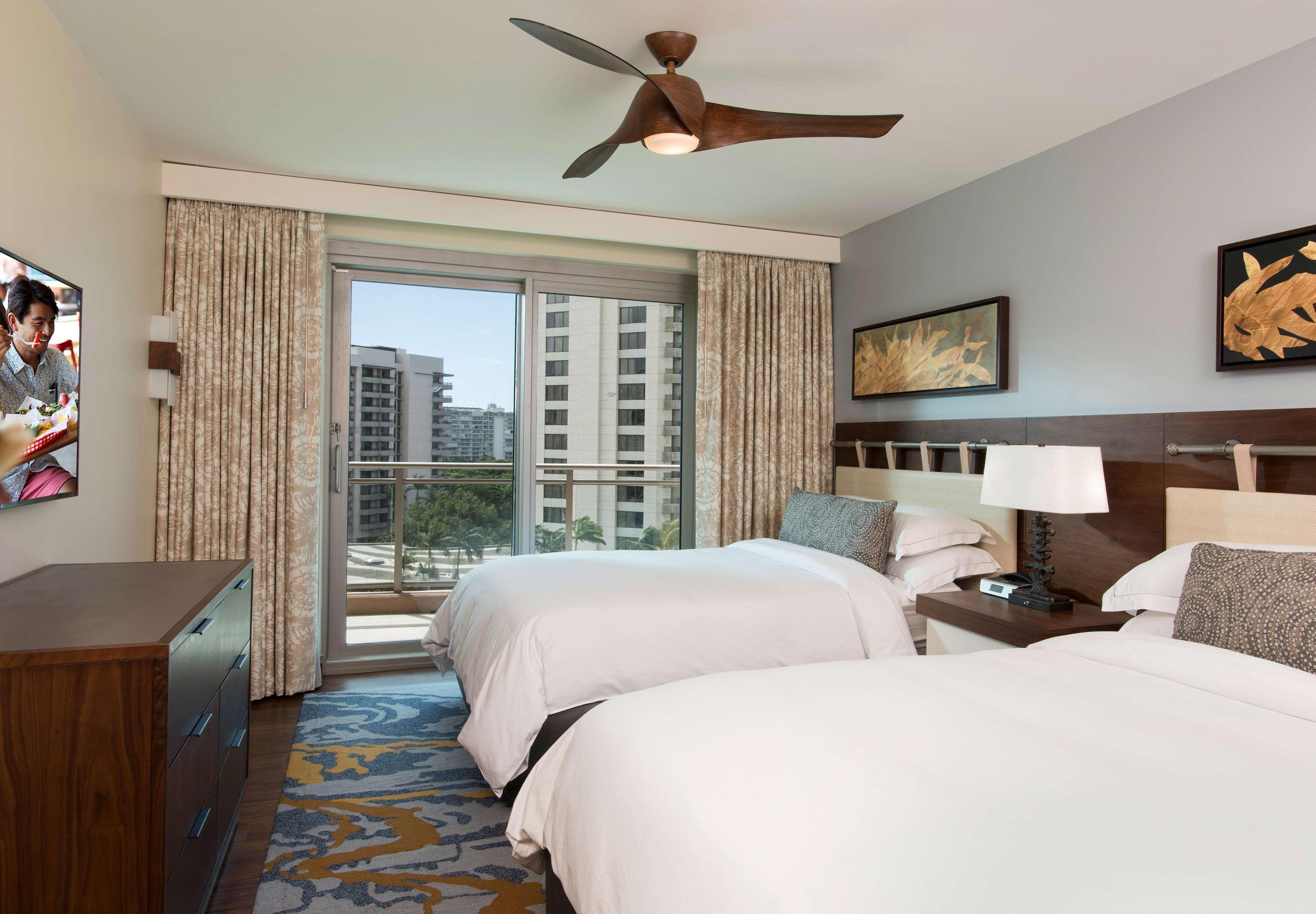 Готель Hilton Grand Vacation Club The Grand Islander Waikiki Гонолулу Екстер'єр фото